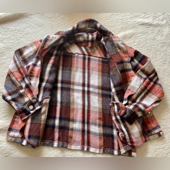 Plaid fall button down top - Picture 2 of 5